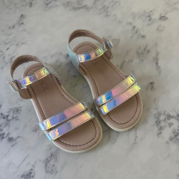 Sparkly Iridescent Girls Sandals - Picture 1 of 3